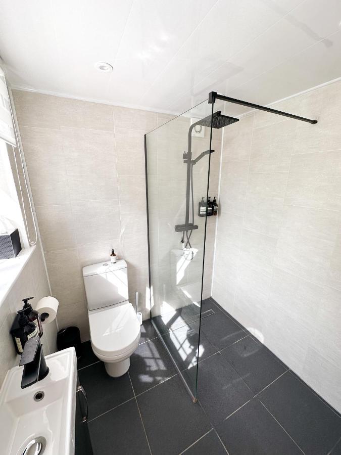 Seaside Cabin Retreat In Hayling Island South Hayling Exteriér fotografie
