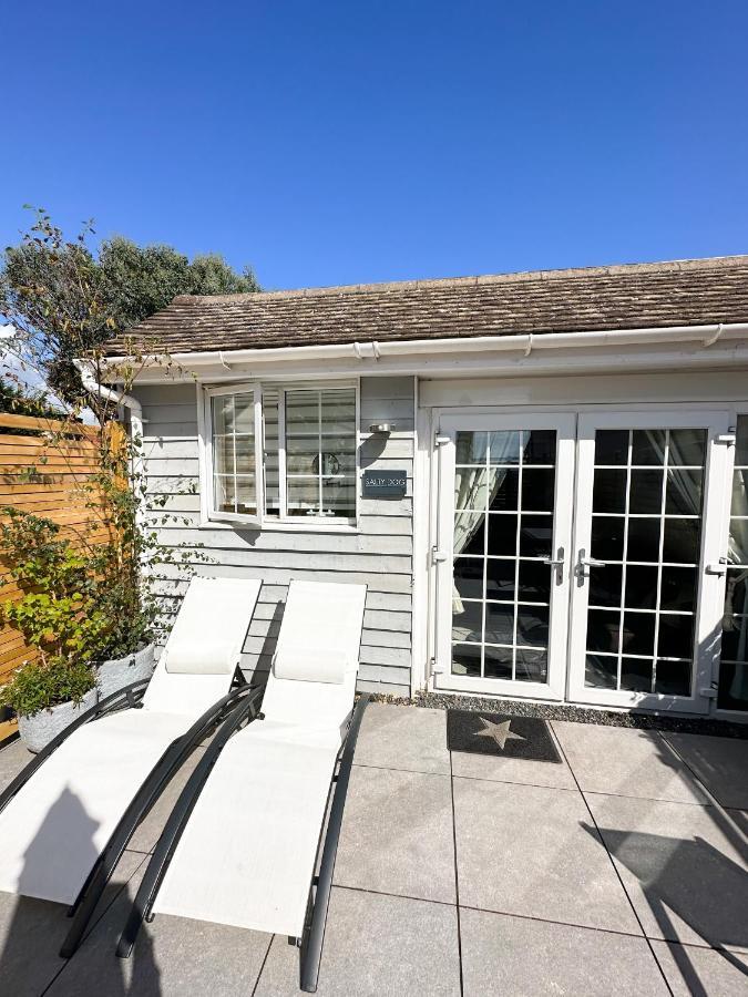 Seaside Cabin Retreat In Hayling Island South Hayling Exteriér fotografie
