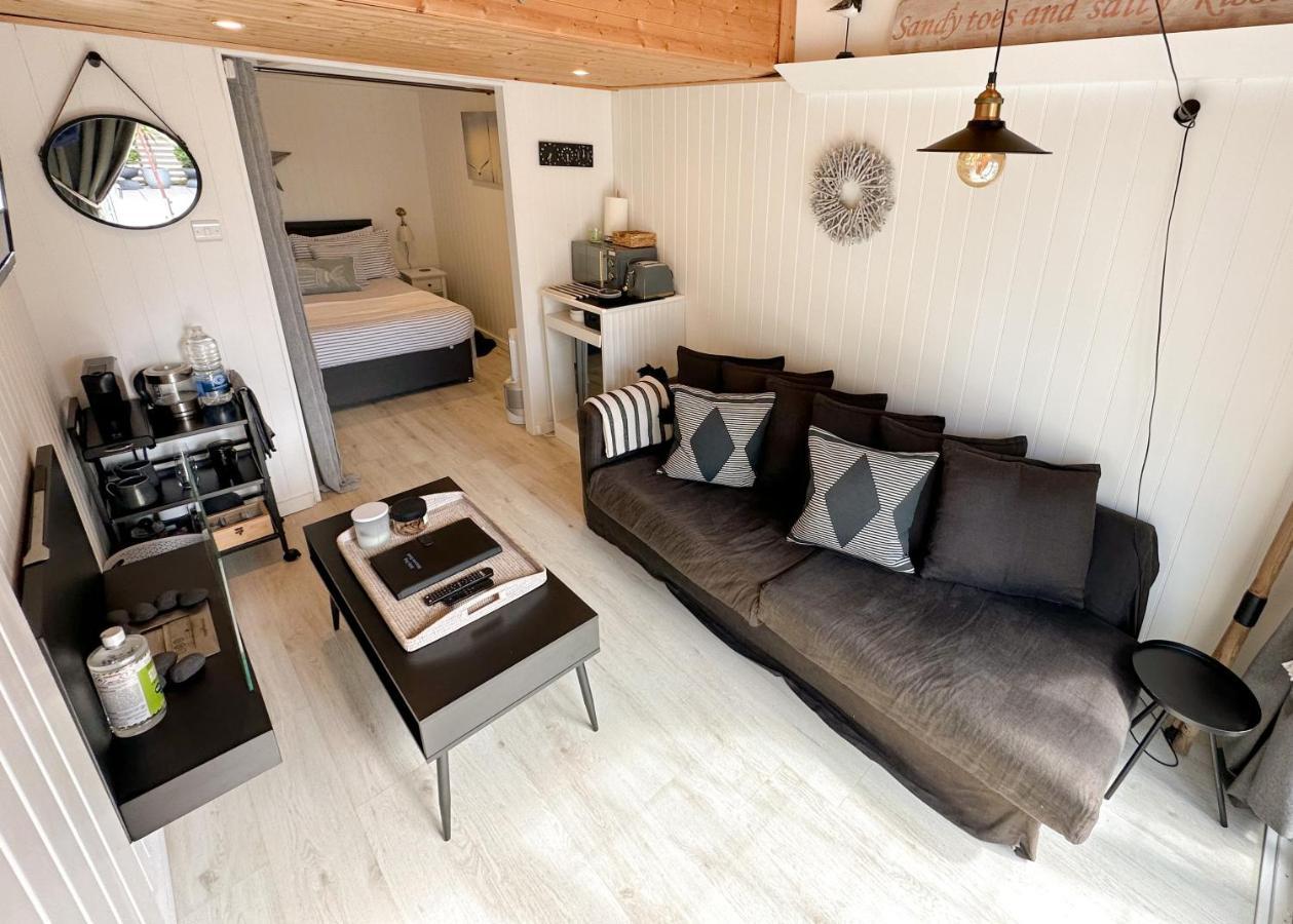 Seaside Cabin Retreat In Hayling Island South Hayling Exteriér fotografie